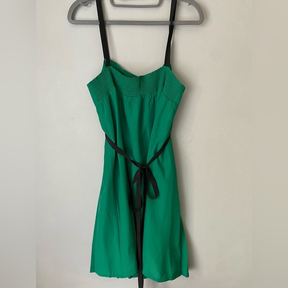 Jacob dress. Green with long black ribbon. Women’s size large. Beautiful! - Picture 3 of 4